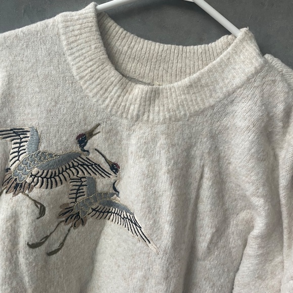H&M beige wool sweater embroidered with birds size L for women - Picture 3 of 7